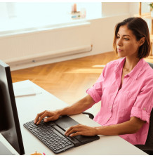 Clavier Balance Mid-Size - AZERTY - Filaire au bureau
